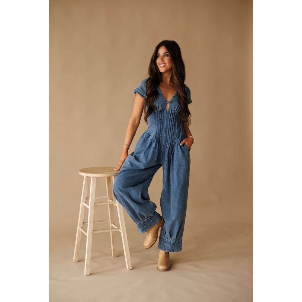 Lane201 Stevie Denim Jumpsuit Medium